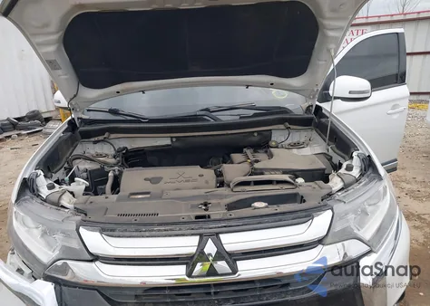 2017 Mitsubishi Outlander Se z USA, uszkodzony, nr VIN JA4AD3A38HZ019660